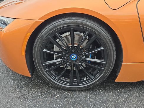 Used 2019 BMW i8 Coupe image 7
