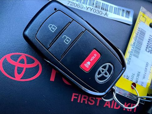 Used 2026 Toyota Tacoma SR5 image 15