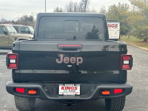 New 2026 Jeep Gladiator Mojave w/ Safety Group image 6