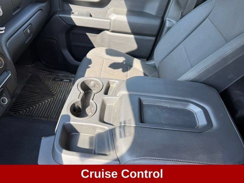 Used 2019 Chevrolet Silverado 1500 Custom Trail Boss w/ Custom Convenience Package AWD/4WD image 17