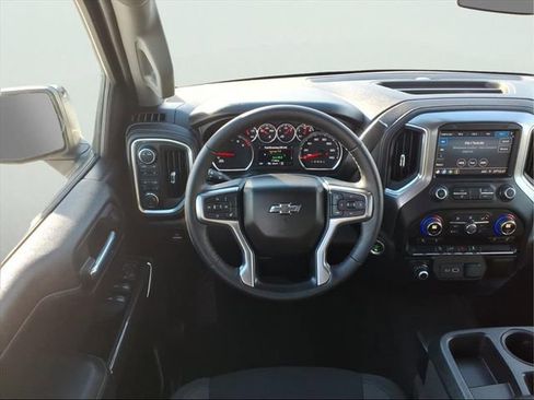 Used 2022 Chevrolet Silverado 1500 RST image 14