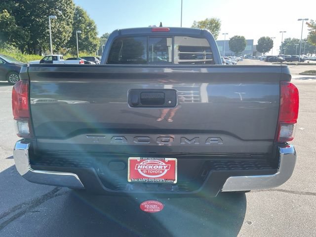 Used 2023 Toyota Tacoma SR5 RWD image 9