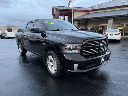 Used 2014 RAM 1500 Sport image 3