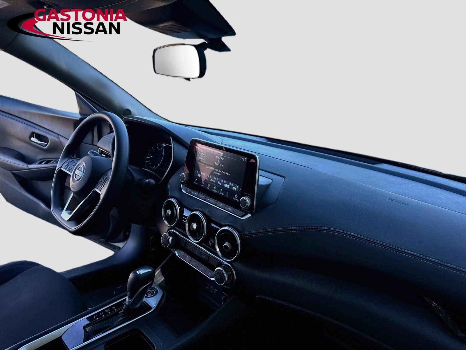 Used 2024 Nissan Sentra SV FWD image 35
