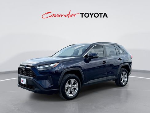 Certified 2025 Toyota RAV4 XLE w/ Convenience Package FWD image 1