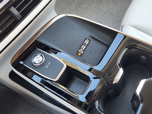 New 2026 Buick Enclave Avenir w/ Super Cruise Package image 16