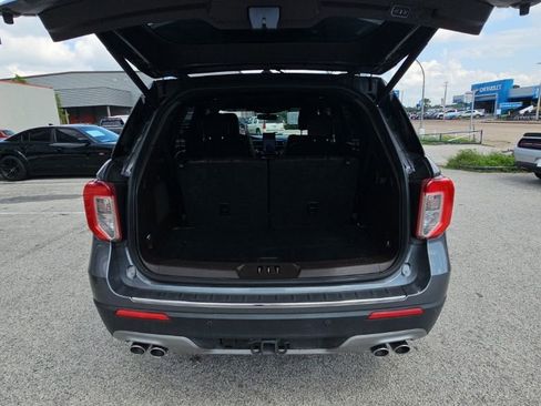 Used 2023 Ford Explorer King Ranch w/ Technology Package AWD/4WD image 28
