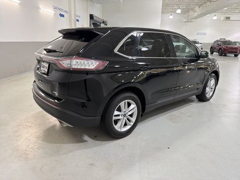 Used 2018 Ford Edge SEL w/ Equipment Group 201A AWD/4WD image 9