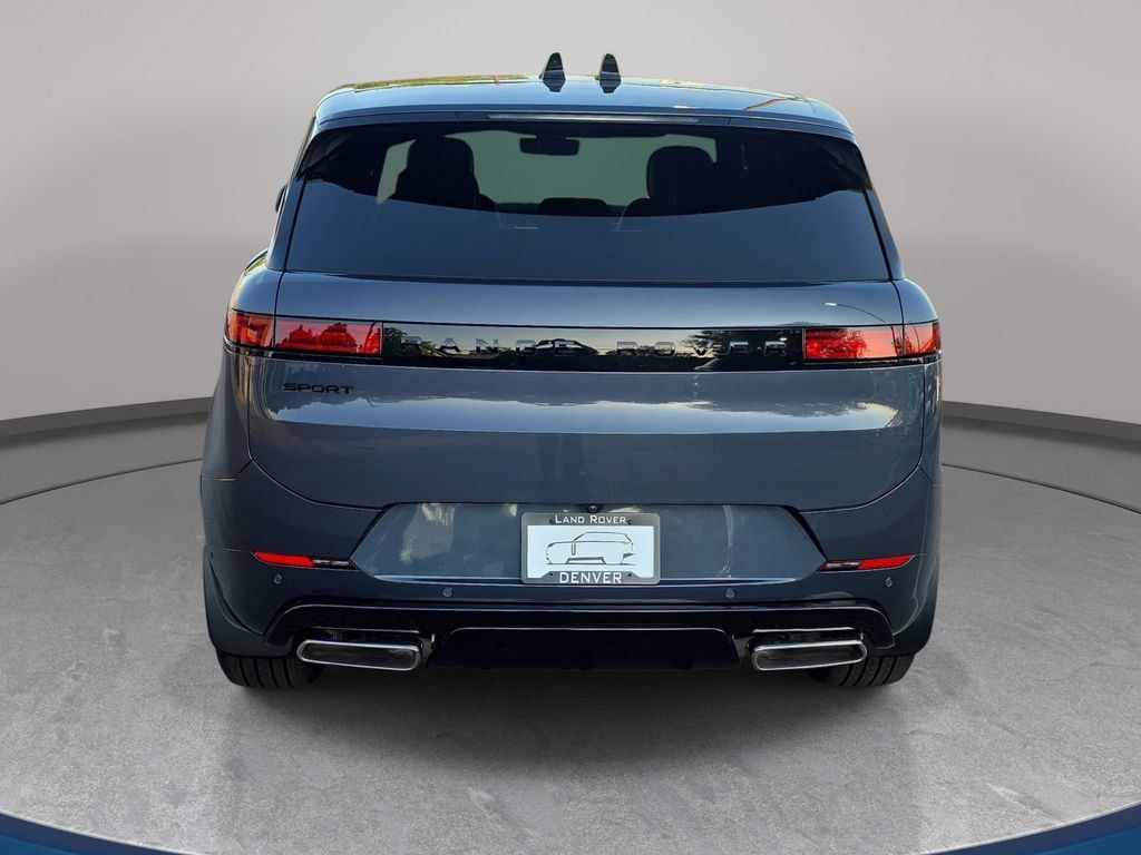 New 2026 Land Rover Range Rover Sport Dynamic SE AWD/4WD image 6