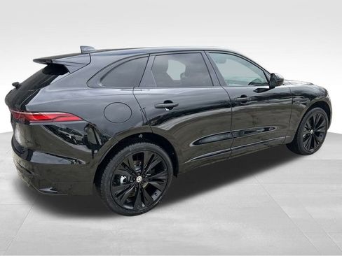 New 2025 Jaguar F-PACE R-Dynamic S image 6