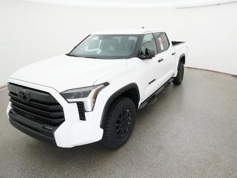 New 2026 Toyota Tundra SR5 AWD/4WD image 8