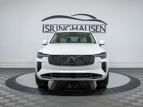 New 2026 Volvo XC90 B6 Ultra image 2