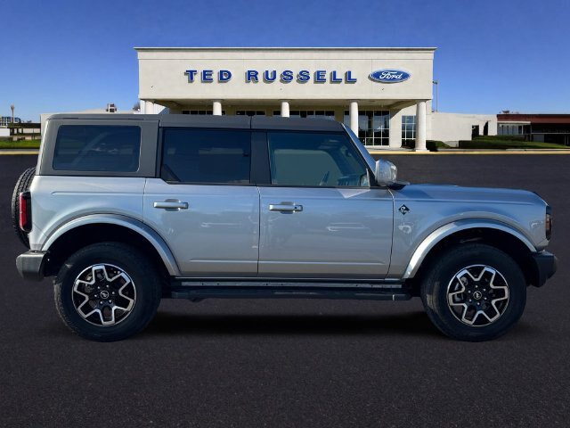 Certified 2024 Ford Bronco Outer Banks AWD/4WD image 4