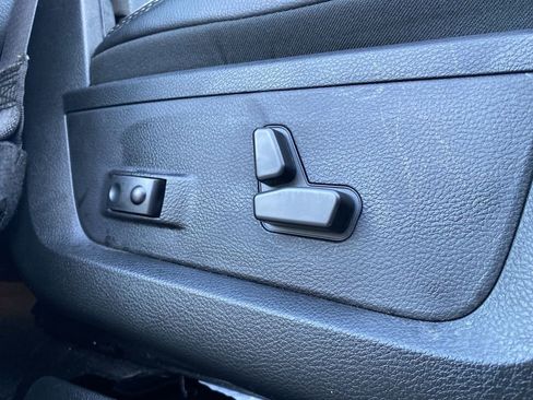 Used 2024 RAM 2500 Laramie image 10