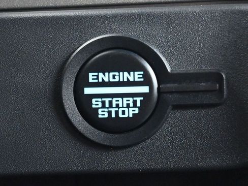 Used 2025 Ford Bronco Outer Banks image 23