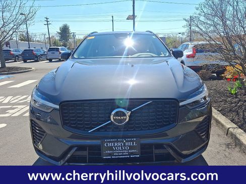 Used 2023 Volvo XC60 B5 Plus w/ Climate Package image 2