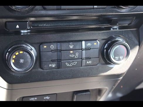 Used 2015 Ford F150 XLT w/ Equipment Group 301A Mid AWD/4WD image 34
