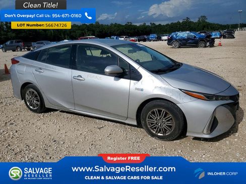 Used 2019 Toyota Prius Prime Premium FWD image 5