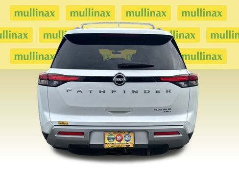 Used 2025 Nissan Pathfinder Platinum w/ Cargo Package image 34