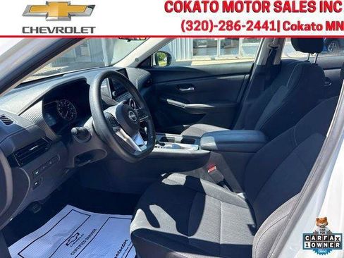 Used 2024 Nissan Sentra SV FWD image 15