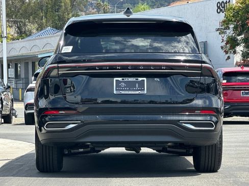 New 2026 Lincoln Nautilus Premier w/ Equipment Group 102A AWD/4WD image 4