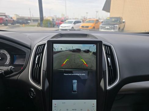 Certified 2024 Ford Edge SEL image 15