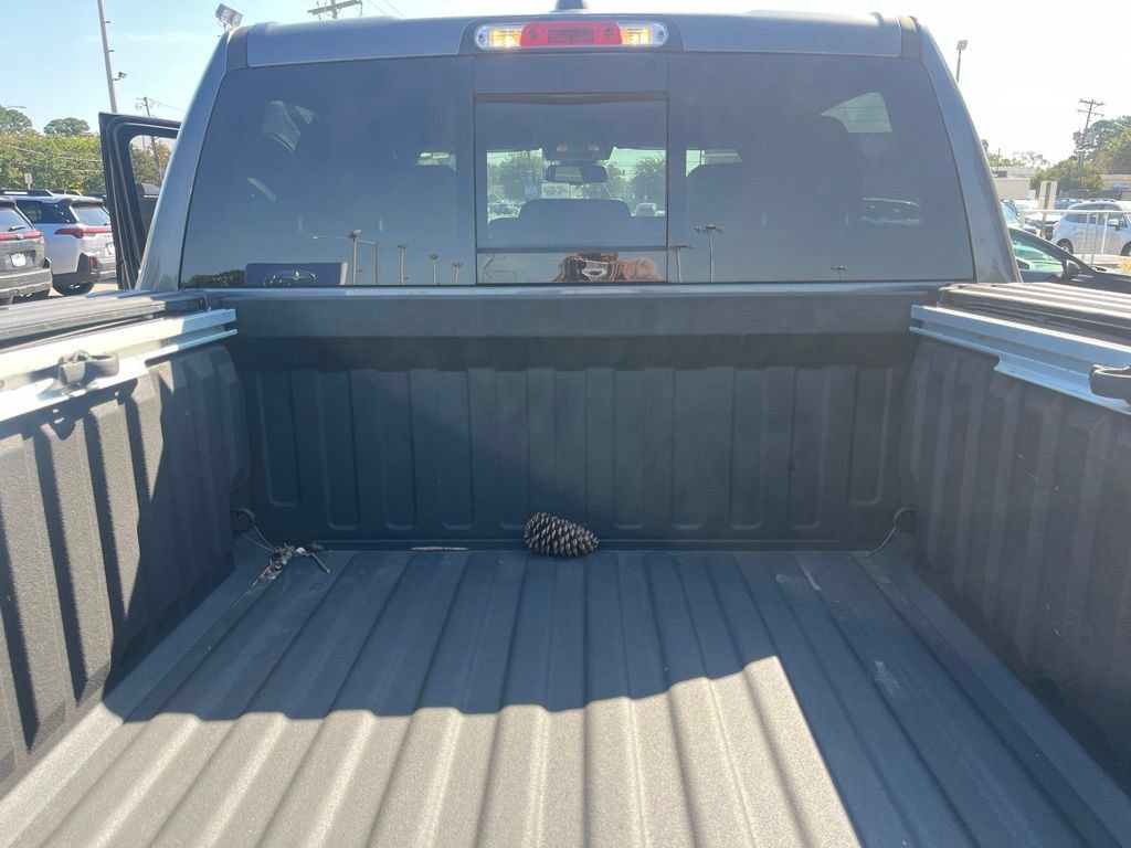 Used 2019 RAM 1500 Big Horn AWD/4WD image 9