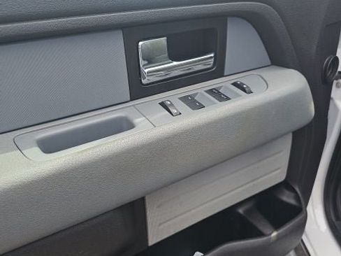 Used 2014 Ford F150 XLT w/ Equipment Group 302A Luxury AWD/4WD image 6