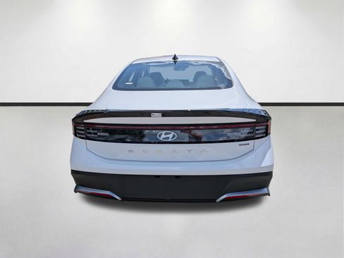New 2026 Hyundai Sonata Blue FWD image 4