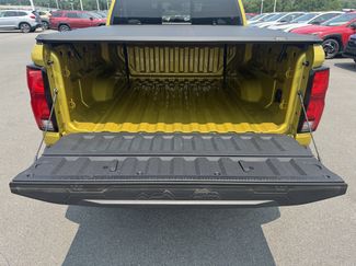 Used 2023 Chevrolet Colorado Z71 w/ Z71 Convenience Package 2 AWD/4WD video 5