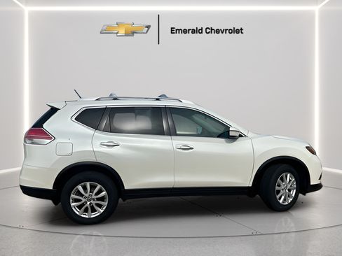 Used 2016 Nissan Rogue SV AWD/4WD image 6