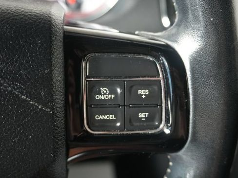 Used 2018 Dodge Grand Caravan SE FWD image 15