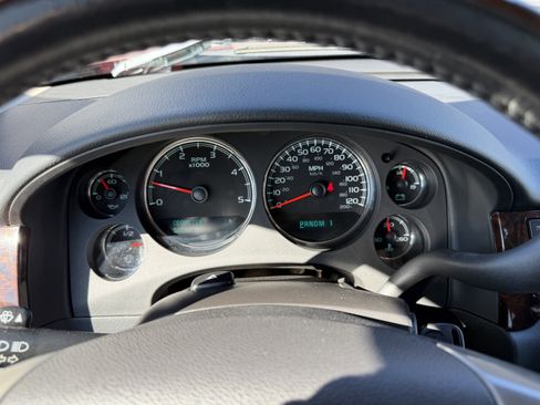 Used 2013 GMC Sierra 2500 Denali w/ Suspension Package, Off-Road image 30