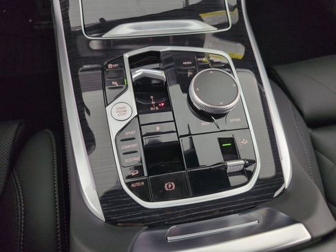 New 2026 BMW X7 xDrive40i w/ M Sport Package image 15