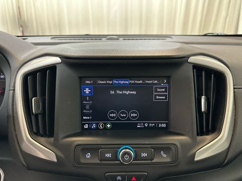 Used 2023 GMC Terrain SLE w/ Driver Convenience Package AWD/4WD image 15