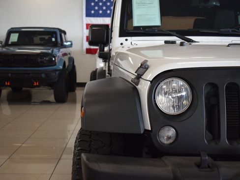 Used 2015 Jeep Wrangler Unlimited Sport w/ Quick Order Package 24S image 10