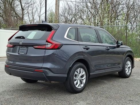 Used 2023 Honda CR-V LX image 9