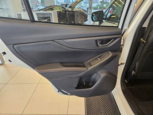 Used 2023 Subaru Crosstrek 2.5i Limited AWD/4WD image 25