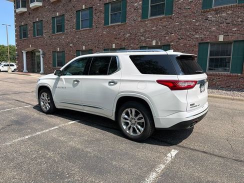 Used 2018 Chevrolet Traverse High Country w/ LPO, Floor Liner Package AWD/4WD image 26