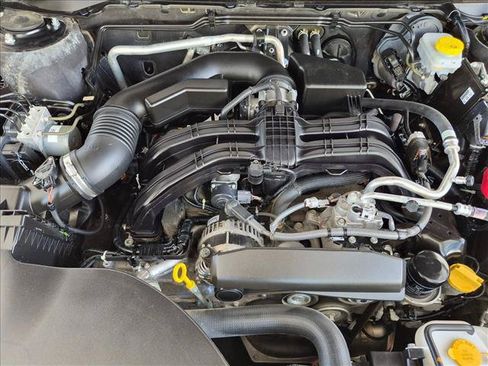 Used 2023 Subaru Outback Premium AWD/4WD image 23