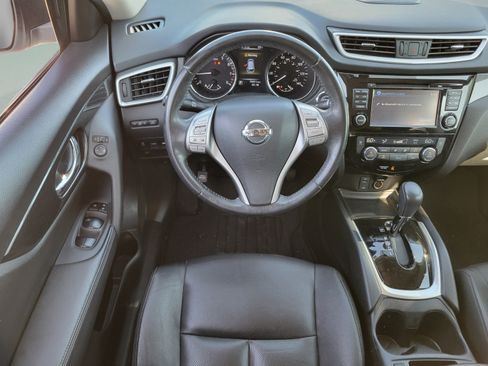 Used 2016 Nissan Rogue SL FWD image 11