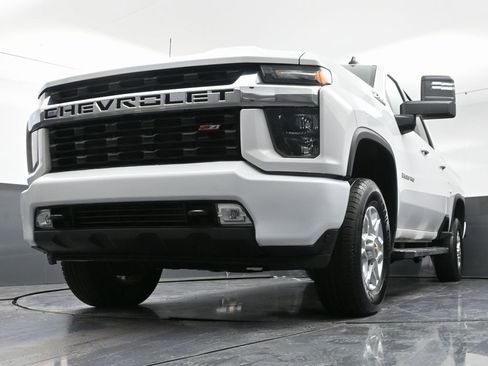 Used 2022 Chevrolet Silverado 2500 LT w/ Convenience Package image 46