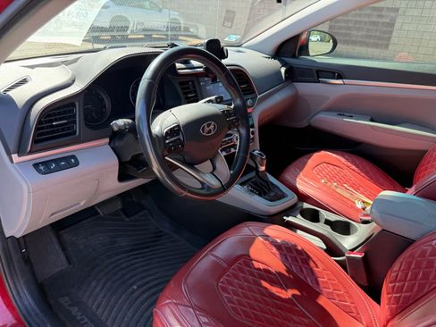Used 2020 Hyundai Elantra Value Edition w/ Winter Weather Package FWD image 14