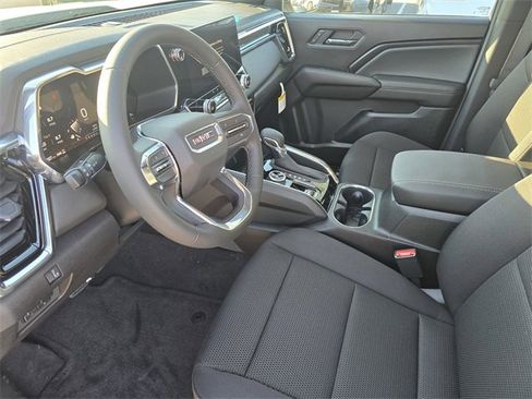 New 2026 GMC Canyon Elevation w/ Convenience Package image 18