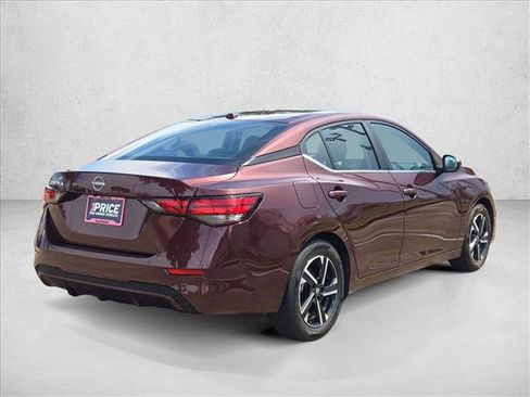 Used 2025 Nissan Sentra SV FWD image 5