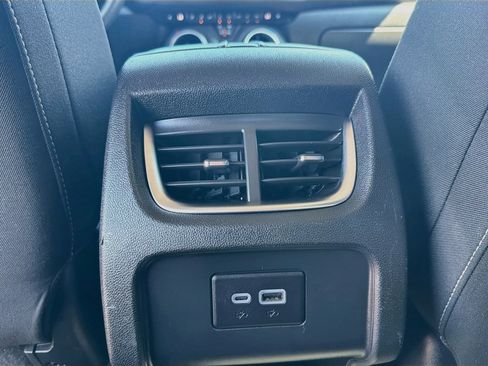 Used 2025 Chevrolet Blazer LT AWD/4WD image 27