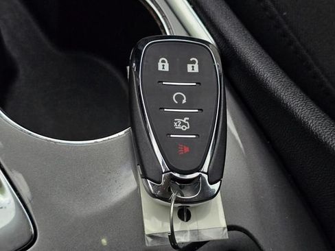 Used 2024 Chevrolet Malibu LT FWD image 39