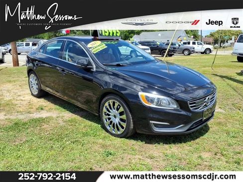 Used 2017 Volvo S60 T5 Inscription Platinum w/ Climate Package FWD image 1