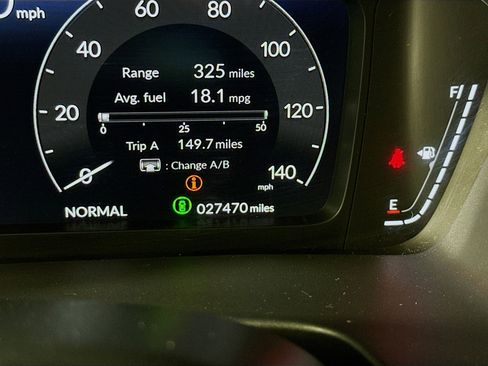 Certified 2024 Honda Pilot Elite image 13