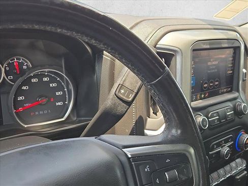 Used 2021 Chevrolet Silverado 1500 LT w/ Convenience Package II AWD/4WD image 12